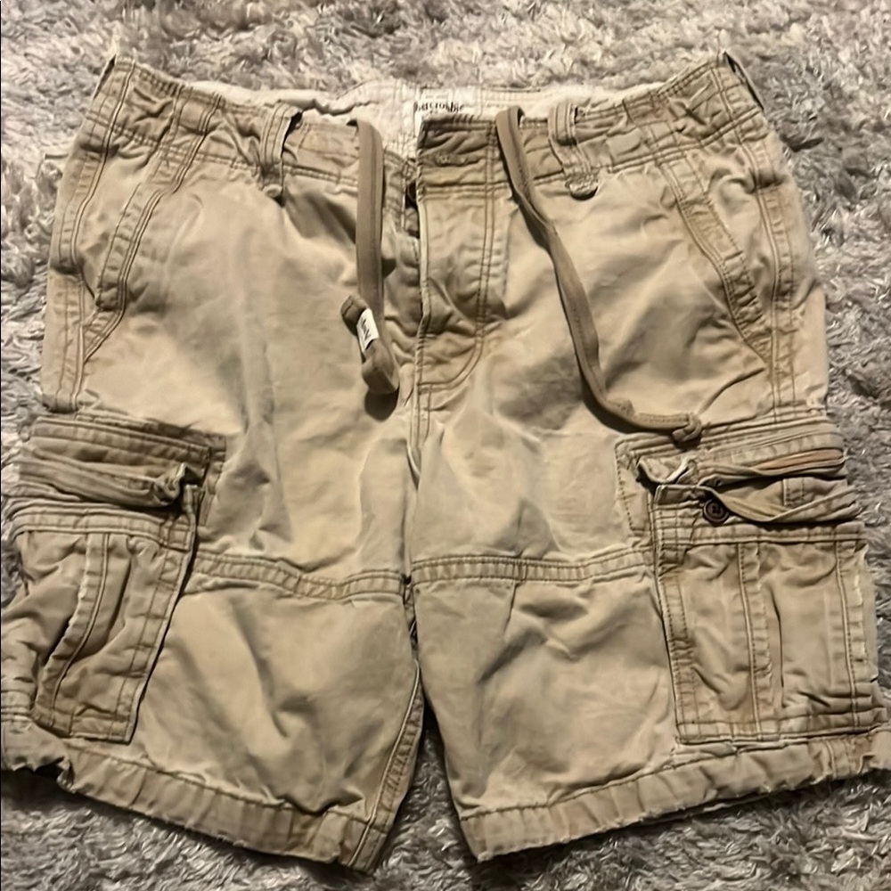 Vintage Abercrombie & Fitch Tan Cargo Shorts